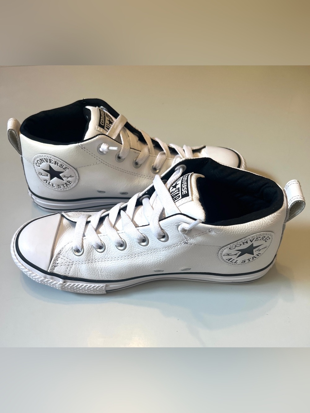 Converse White Low Top Leather Sneakers with Black Lining